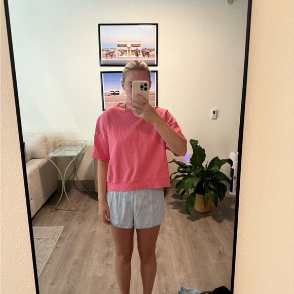 Daily Drills | Pink Cropped Sleeve Crew - Picture 4 of 4